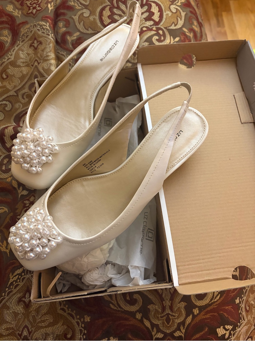 Liz Claiborne Cream Slingback Flats with Pearl Cluster